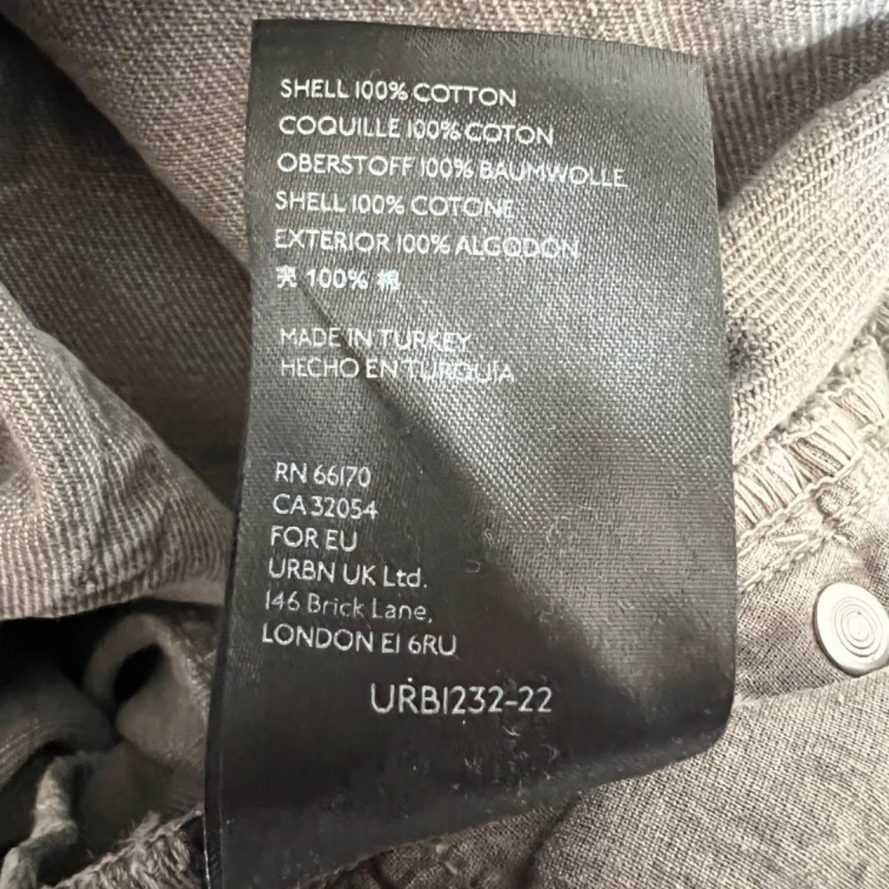 Urban Outfitters BDG Mom High-Rise Jeans Washed Gray Women's Size 29 EUC - Picture 8 of 8